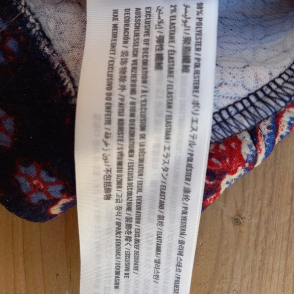 Floral crop top - Picture 8 of 8